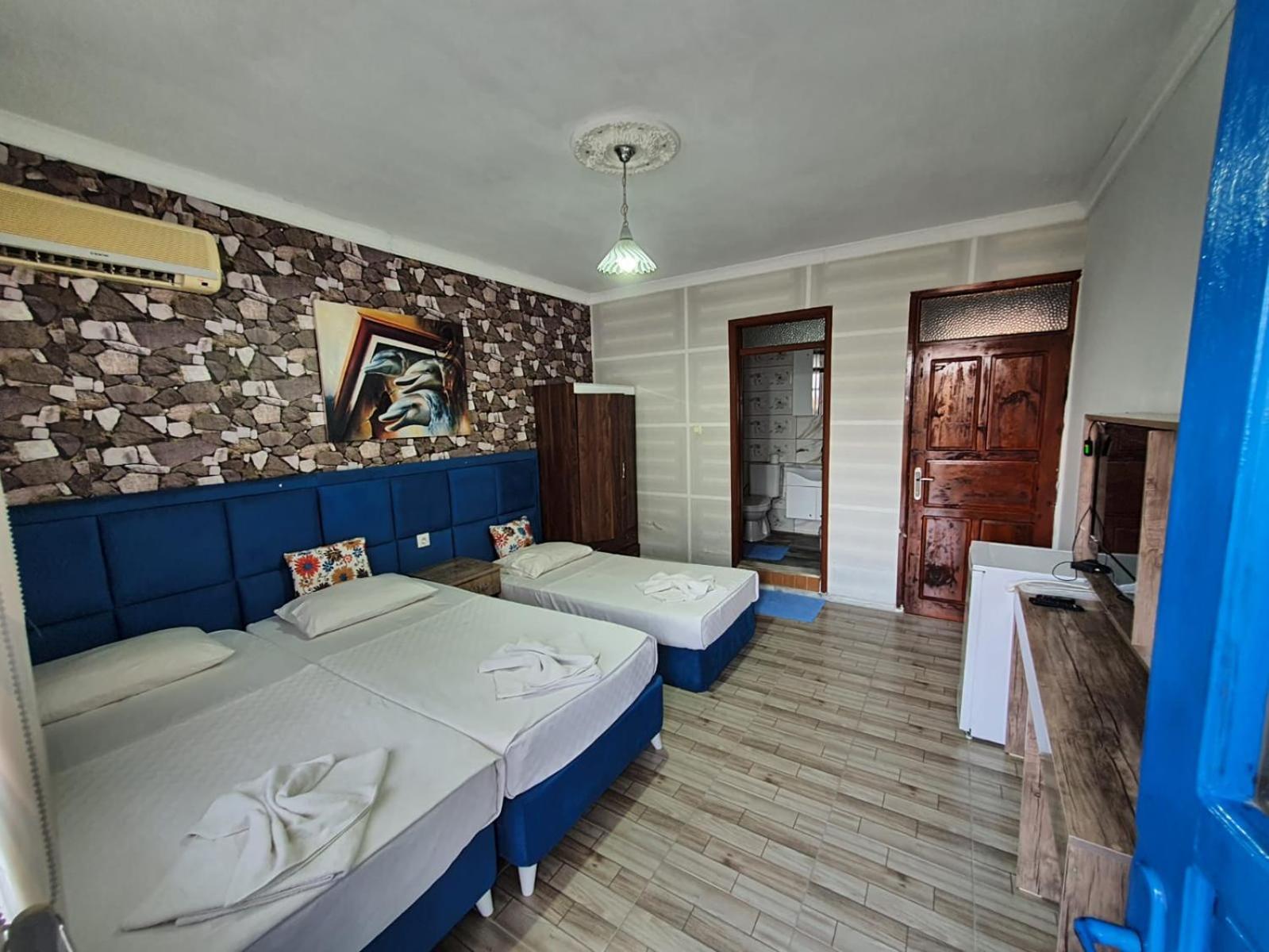 Alis Hotel Fethiye Quarto foto